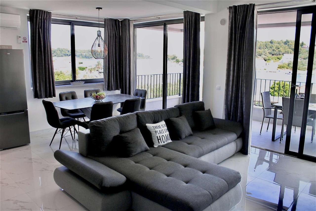 Apartments Marebella Лумбарда Экстерьер фото